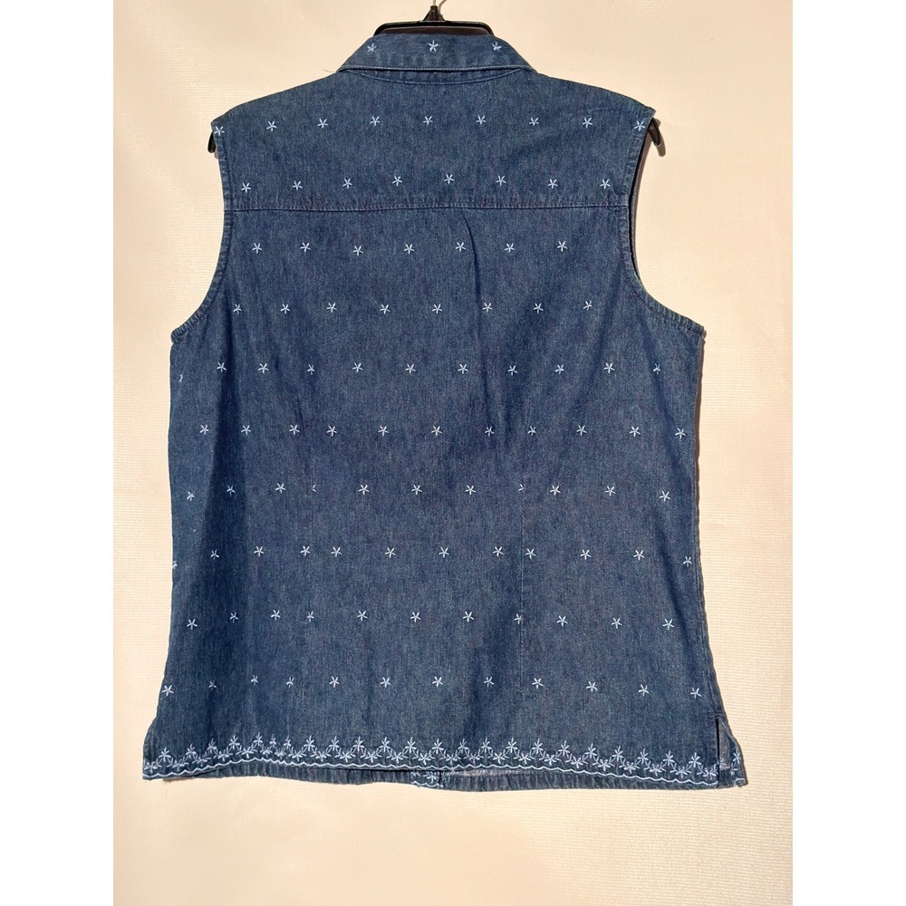 Style & Co Women's Denim Sleeveless Button Up Shirt 16 Blue Embroidered - Picture 3 of 5